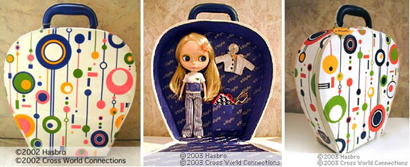 http://bla-bla-blythe.com/releases/outfits/2003 03 Carrying Case.jpg